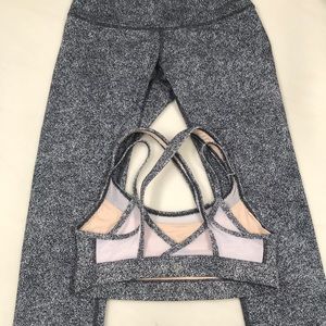 Lululemon set leggings and bra
